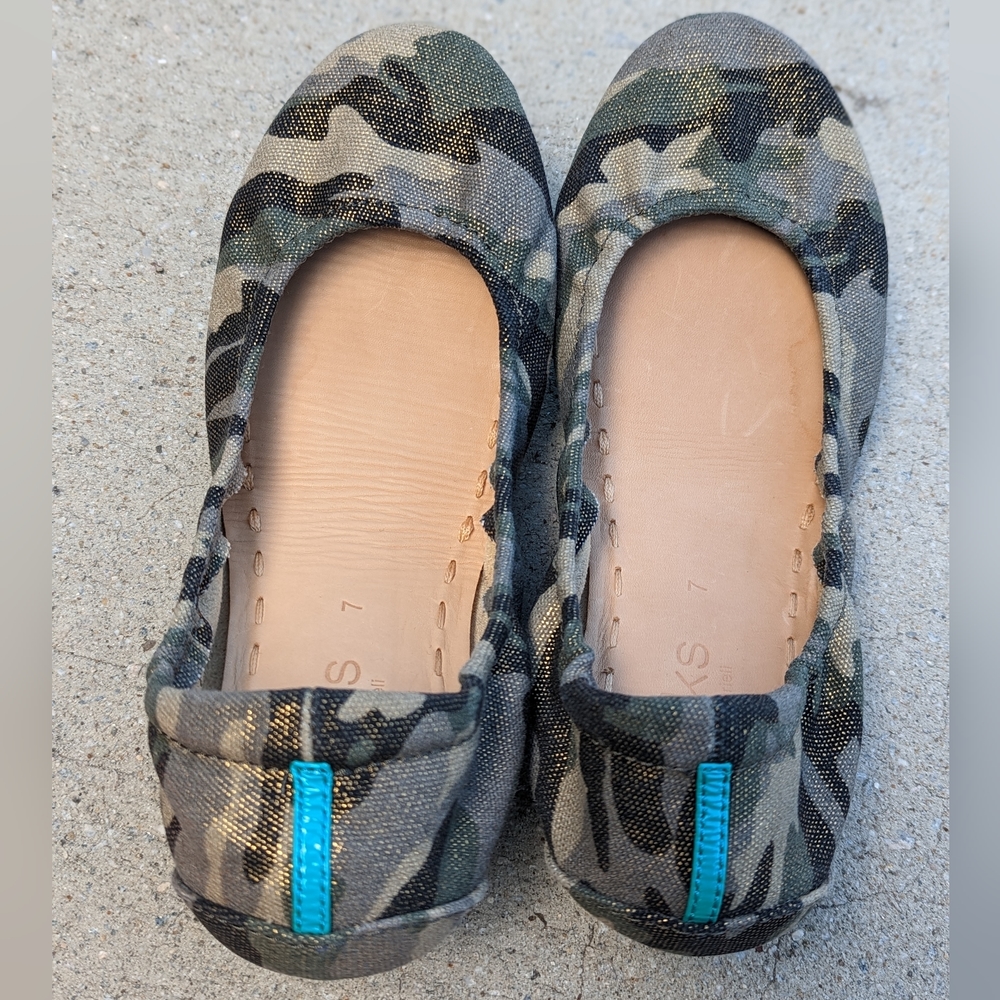 Camouflage  "Calouflage" Tieks